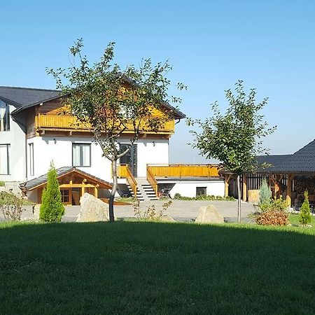 Villa Swiss ซาเชเล ภายนอก รูปภาพ