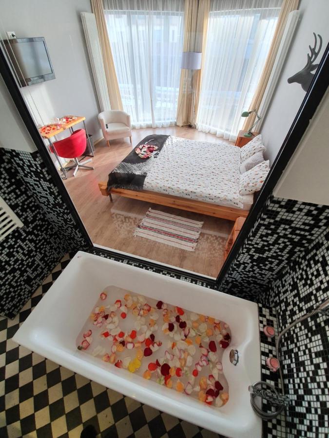 Villa Swiss ซาเชเล ภายนอก รูปภาพ